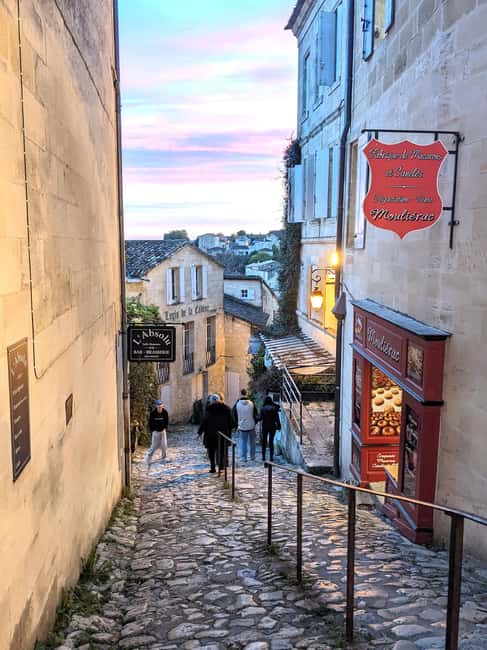 From Bordeaux: Half-Day Saint-Émilion Tour and Wine Tasting - Scenic Views and Countryside Vistas