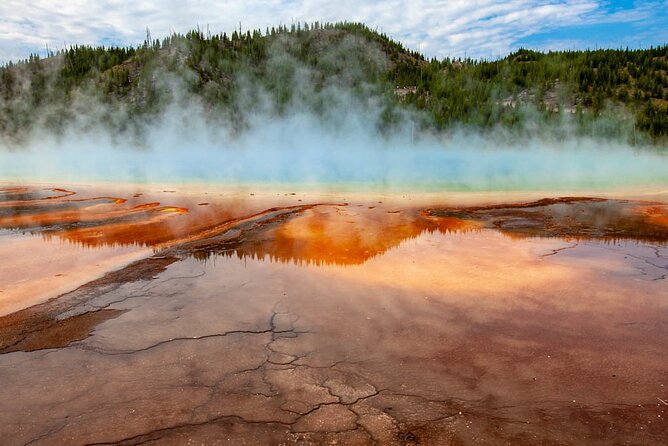From Bozeman Yellowstone Full Day Tour Lower Loop - Explore Yellowstones Iconic Lower Loop on a Comfortable Full-Day Tour from Bozeman