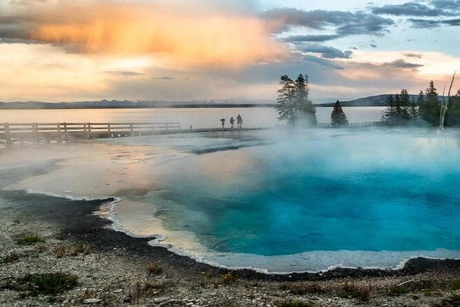 From Bozeman Yellowstone Full Day Tour Lower Loop - Witness the Predictability of Old Faithful Eruption