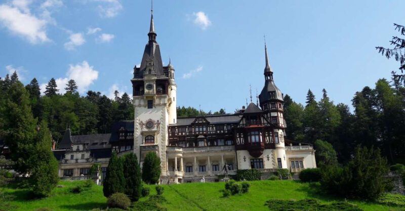From Brasov: Peles Castle, Bran Castle & Cantacuzino Castle - Starting from Brasov to the Royal Splendor at Peles Castle