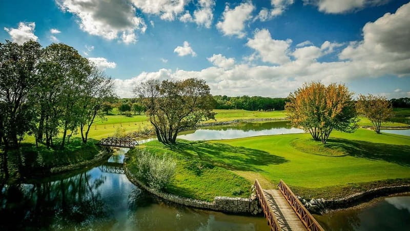 From Bratislava: Play Golf in Slovakia - all inclusive - Exploring the Four Selected Golf Courses