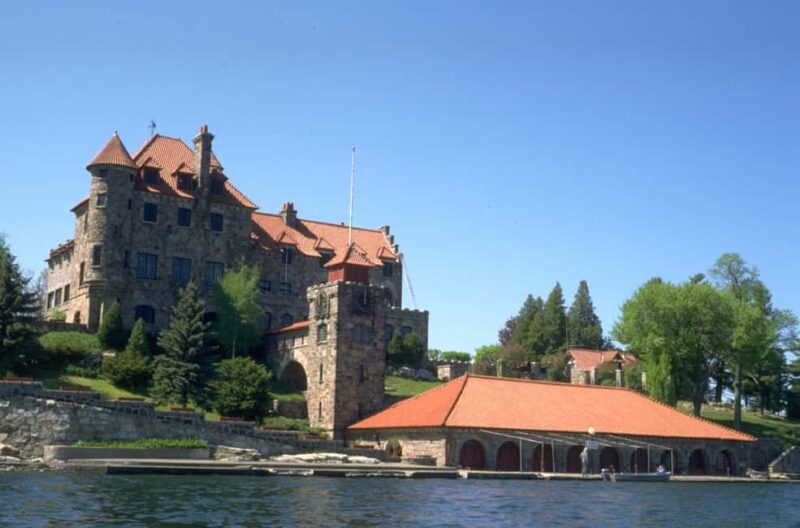 From Brockville: 1000 Islands 2.5-Hour Singer Castle Cruise - Discover the 1000 Islands and Singer Castle on a 2.5-Hour Cruise from Brockville