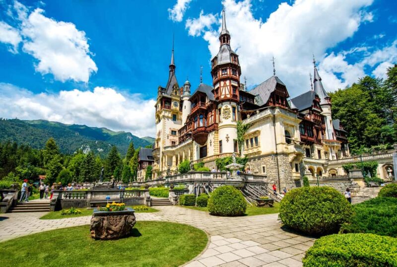From Bucharest: Day Trip to Dracula's Castle, Peles & Brasov - Key Points