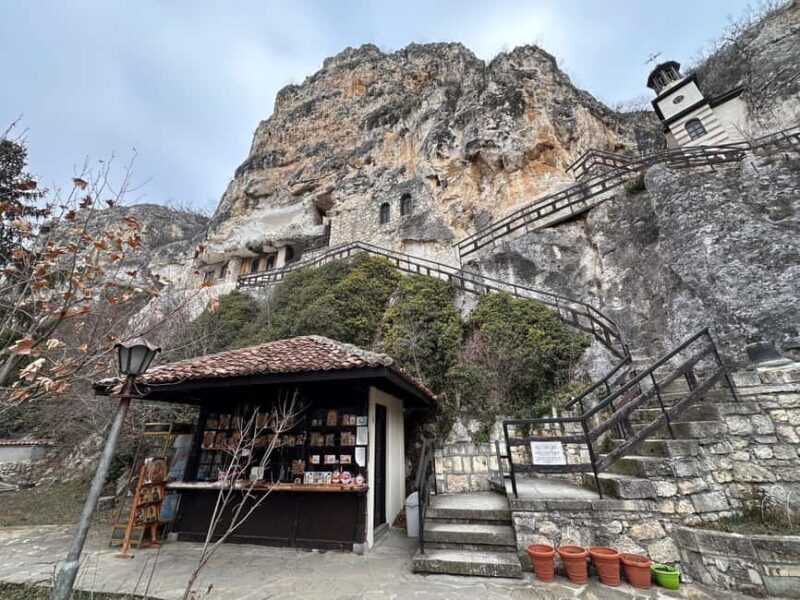 From Bucharest: Full-Day Trip to Bulgaria Highlights - The Magnificent Tsarevets Fortress and Its Panoramic Views