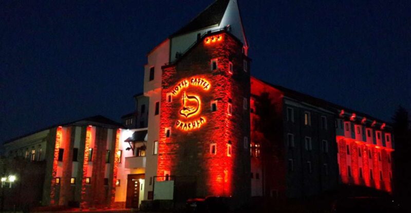 From Bucharest: Private 6-Day Dracula Tour in Transylvania - Introduction to the 6-Day Dracula Tour in Transylvania