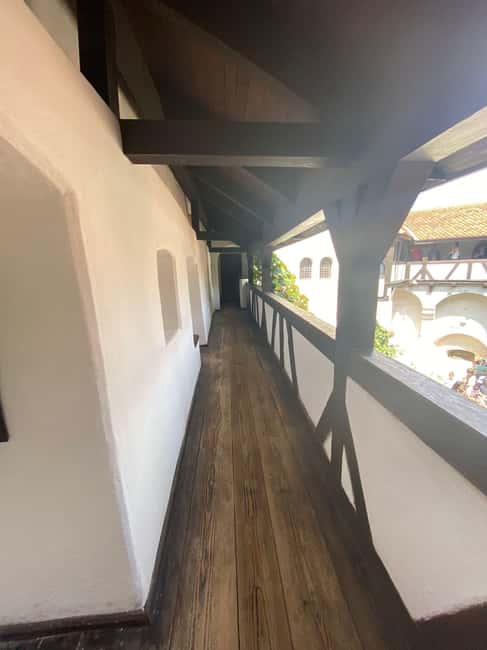 From Bucharest: Private Day Tour to Dracula's Castle - Key Points