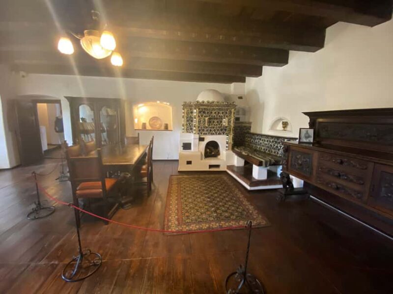 From Bucharest: Private Day Tour to Dracula's Castle - Comparing This Tour to Other Options