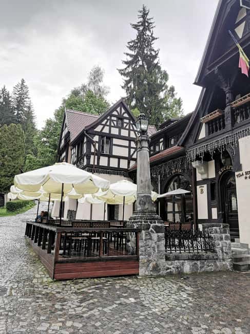 From Bucharest: Private tour to Peles Castle 6 Hours - Optional Visit to Sinaia Monastery and Its Historical Significance