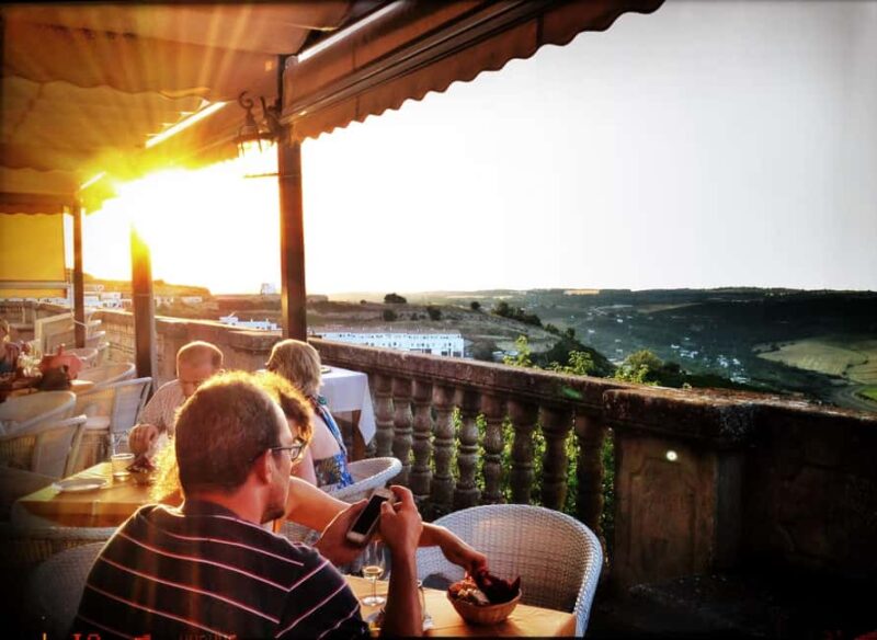 From Cádiz, a guided tour to Vejer, Conil, and El Palmar Playa - Relaxing at Playa del Palmar de Vejer