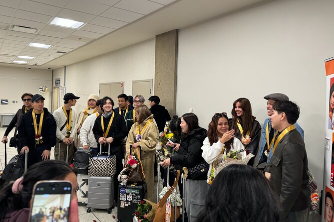 From Calgary YYC Airport: Hassle-free Private Transfer to Banff. - High-Quality Vehicles and Cleanliness Standards