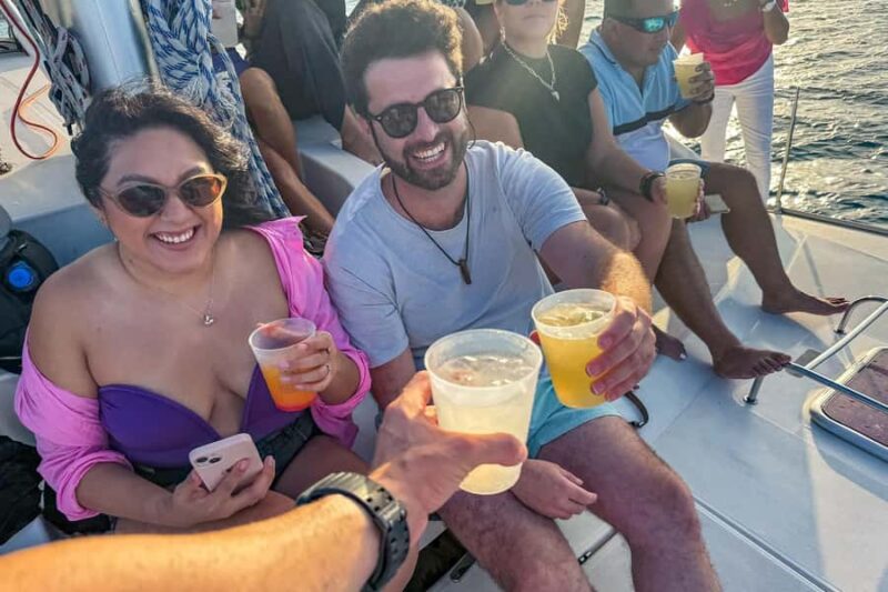 From Cancun: Hop on a catamaran and chill out on Isla Mujeres with a buffet lunch - The Return Journey and Final Views of Isla Mujeres