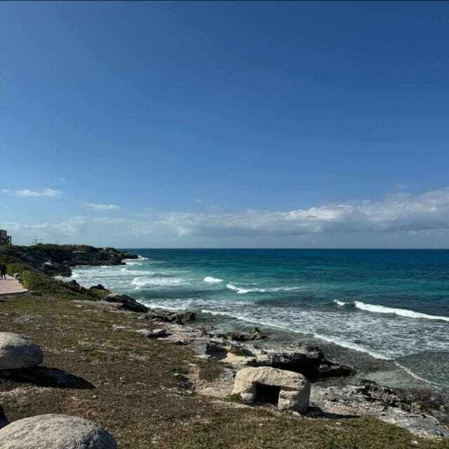 From Cancun: Isla Mujeres by Luxury Catamaran with Drinks - Scenic Return and Additional Activities on the Catamaran