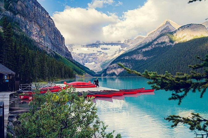 From Canmore Scenic Half-Day Trip to Lake Louise and Moraine Lake - The Importance of the Shuttle Service