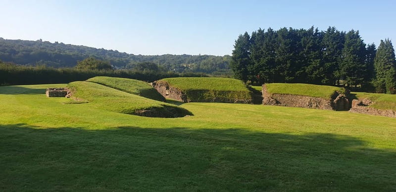 From Cardiff: Wye Valley and Brecon Beacons Full-Day Trip - Lunch Break in Crickhowell