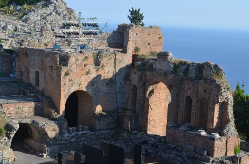 From Catania: Guided Tour of Mount Etna and Taormina - Returning to Catania in the Afternoon