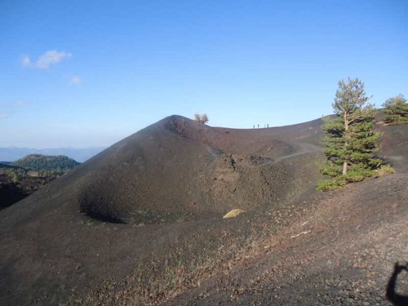 From Catania: Mount Etna Half-Day Tour and Wine Experience - Food and Wine Pairings