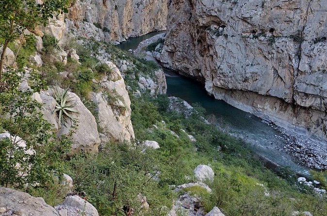 From CDMX Hike through the Xajhá Grottoes - Practical Tips for the Hike