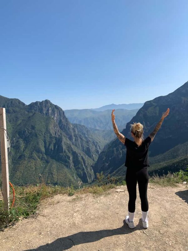 From CDMX: Hot springs and thermal baths in Tolantongo caves - Lunch and Cultural Flavors in San Miguel Tlazintla