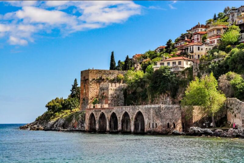 From City of Side: Alanya Day Tour with Boat Trip and Lunch - Explore Alanya with a Full-Day Guided Tour from Side
