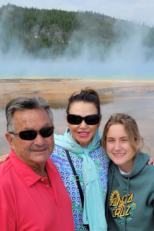 From Cody: Full-Day Yellowstone National Park Tour - Visiting Yellowstones Iconic Old Faithful Geyser