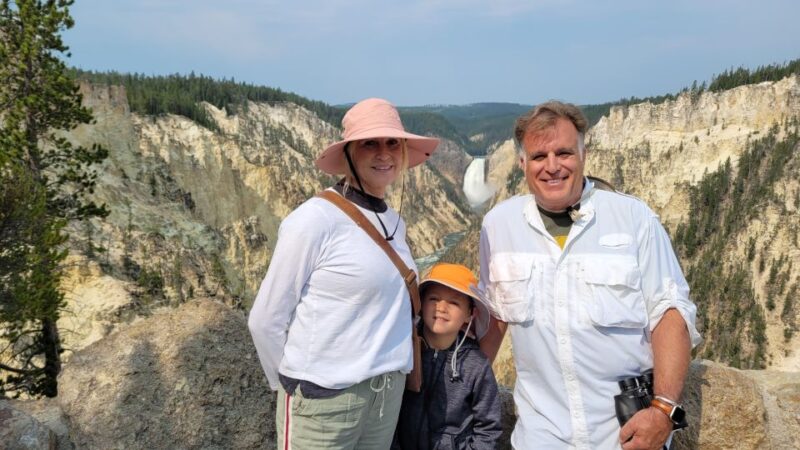 From Cody: Full-Day Yellowstone National Park Tour - Scenic Drive along Virginia Cascade and Gibbon River