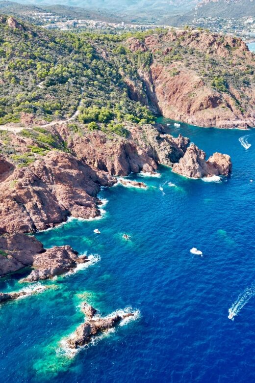 From Cogolin/Cavalaire: Cap Taillat Catamaran Day Tour - The Crew and Guide Experience