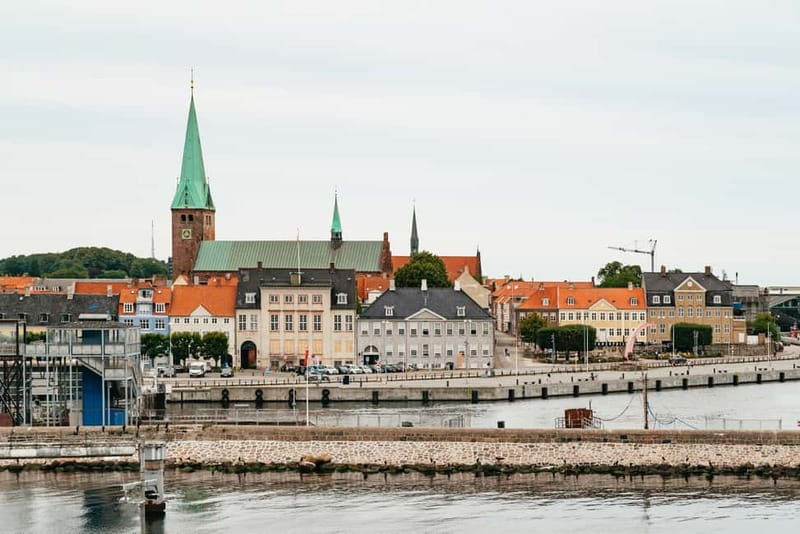 From Copenhagen: Lund and Malmö 2-Country Tour - Tour Logistics, Comfort, and Practical Tips