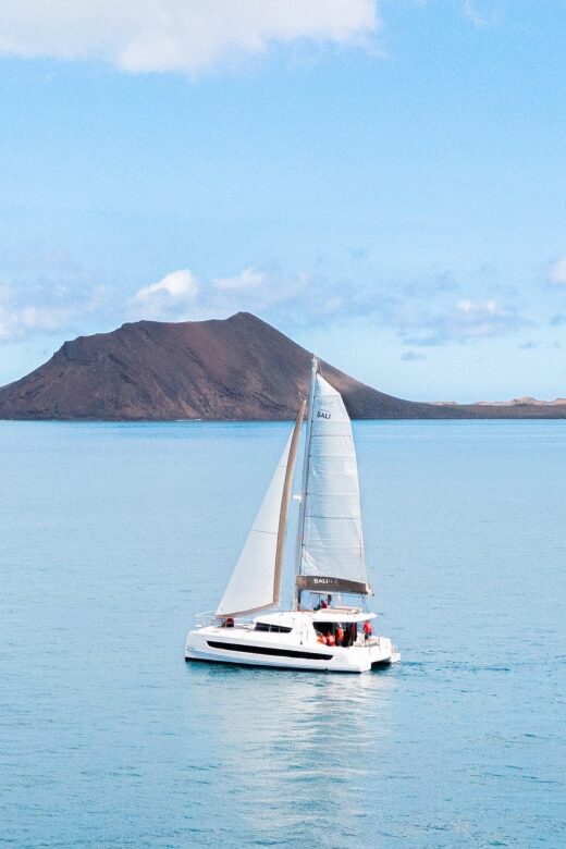 From Corralejo/Caleta de Fuste: Lobos Island Catamaran Trip - Who Will Appreciate This Lobos Island Catamaran Trip?
