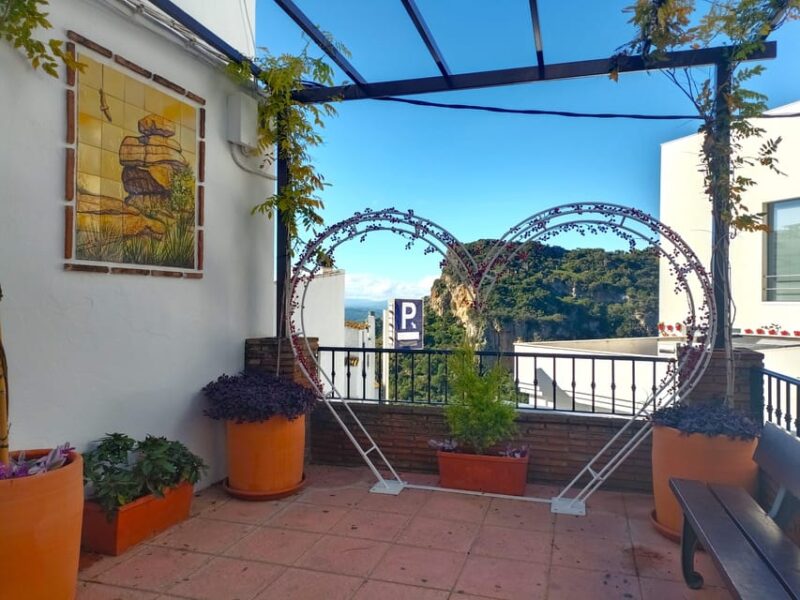 From Costa del Sol: Casares Private Tour - What’s Included and What to Prepare