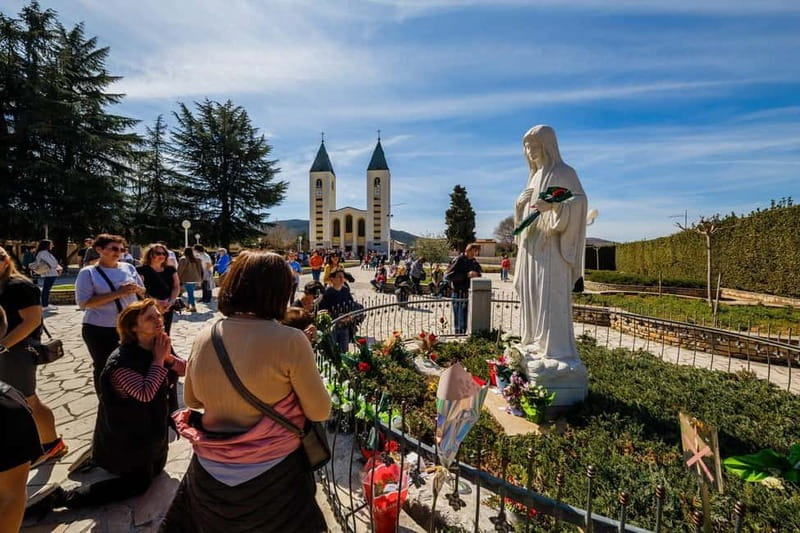 From Dubrovnik: Meugorje Pilgrimage Small-Group Experience - Exploring Apparition Hill: The Site of Virgin Mary’s First Appearance