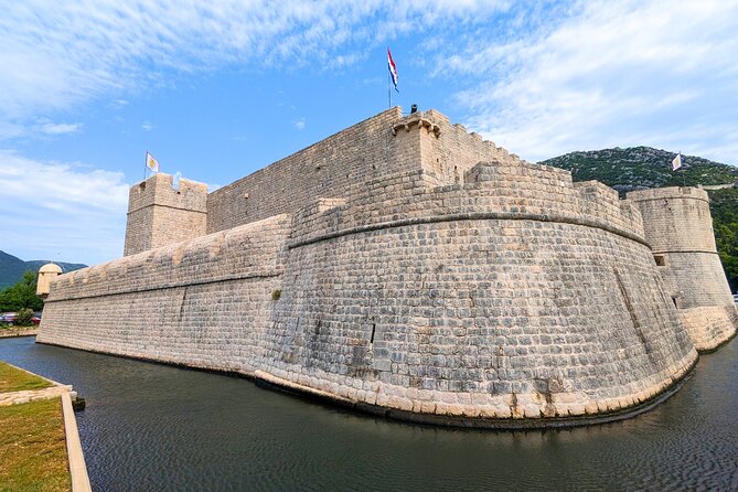 From Dubrovnik: Peljesac Wine Tasting Private Tour - Visiting Three Renowned Wineries in Peljesac