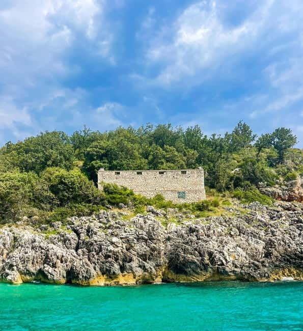 From Durrës/Tirana: Boat Tour in Vlorë - Return Journey and Drop-off Points