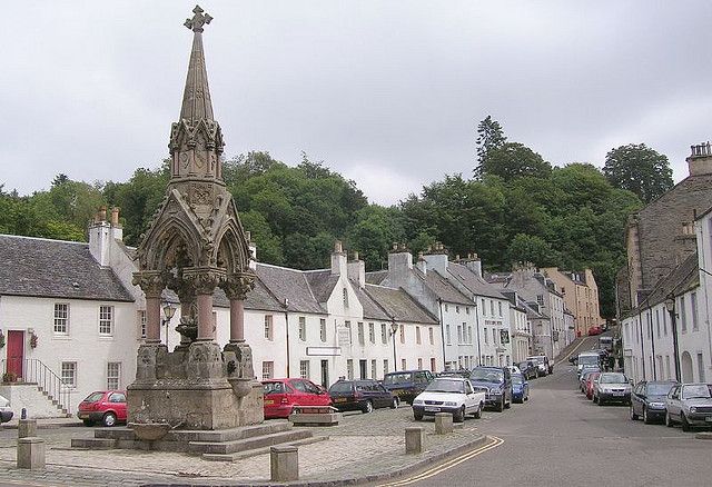From Edinburgh: Best of Scotland Small-Group Day Tour - From Perth to Dunkeld: The Scenic Drive and Historic Village