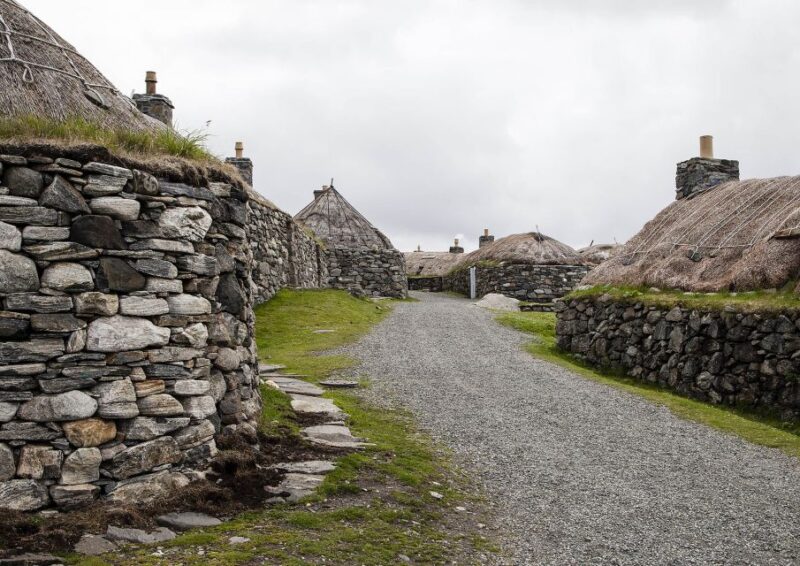 From Edinburgh: Outer Hebrides & Isle of Skye 6-Day Tour - Harris: Mountains, Beaches, and Harris Tweed
