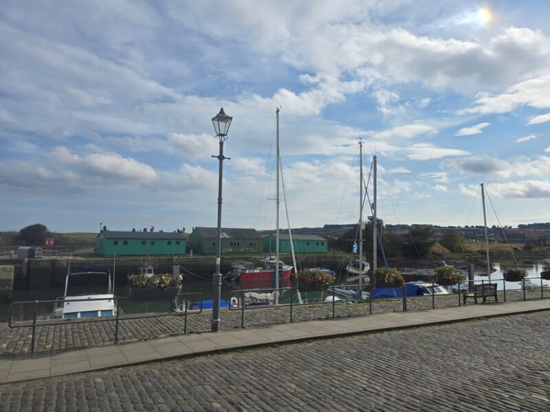 From Edinburgh: St. Andrews Day Trip for Small Groups(1-4) - Exploring St. Andrews: Medieval Castles and Ancient Ruins