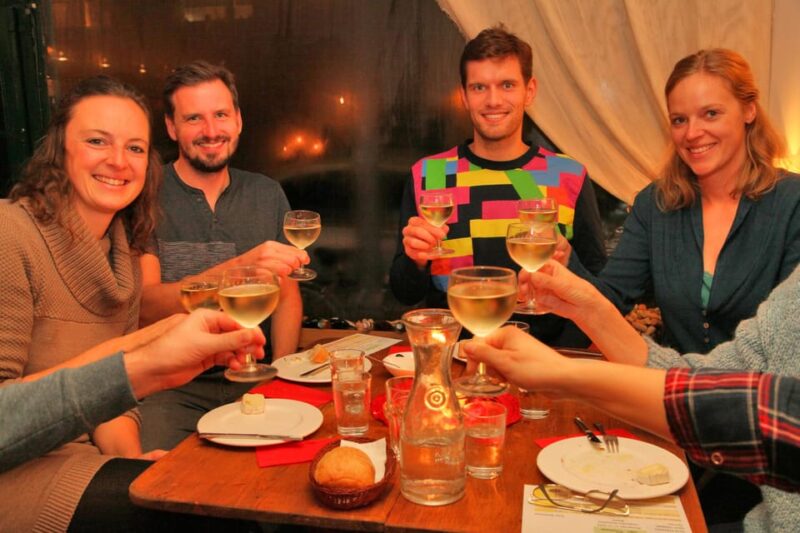 From Eigelstein to Nippes: city tour and wine hike - Flexibility and Booking Details