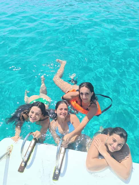 FROM FAVIGNANAAuthentic Favignana on a typical boat, with no rush. - Onboard Tasting of Local Egadi Products