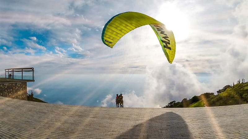From Fethiye: Tandem Paragliding in Ölüdeniz - What to Bring and Wear for Safety and Comfort