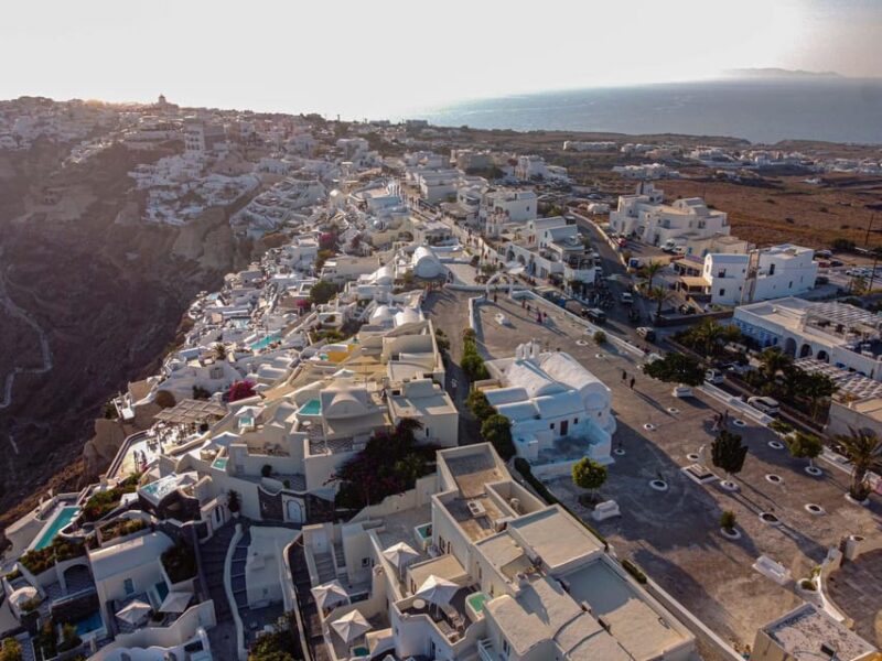 From Fira: Santorini Highlights Minibus Tour with Oia Sunset - Summary of the Tour’s Strengths and Limitations