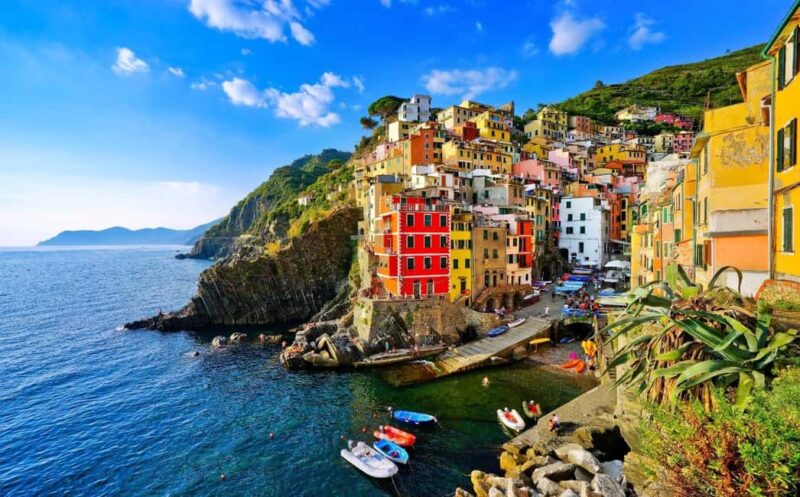 From Florence: Day Trip to Cinque Terre - Relaxing on Monterossa Beach and Old Town Walks