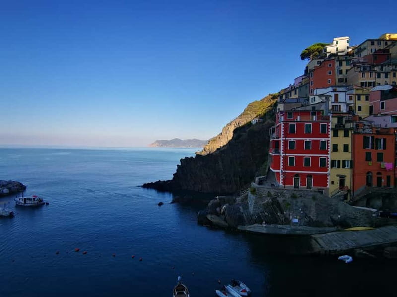 From Florence: Small-group to Cinque Terre and Pisa Day Tour - Discovering Vernazza’s Water and Historic Sites