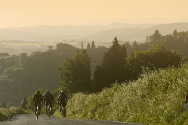 From Florence: Tuscany by Bike with Lunch and Wine Tasting - Cycling Through the Chianti Hills