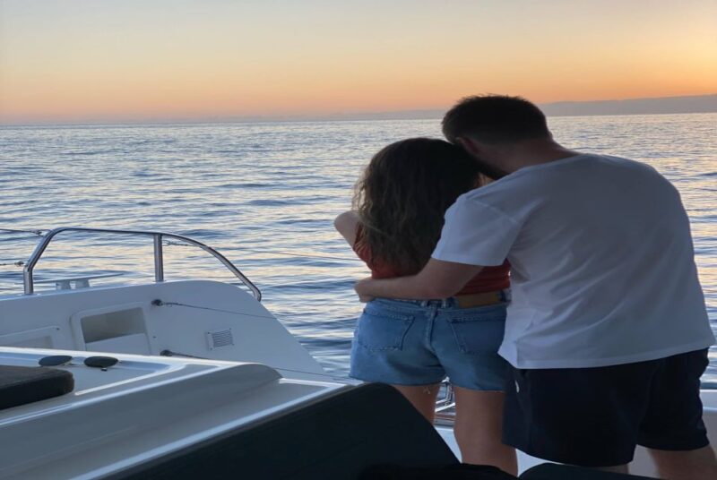 From Funchal: Cabo Girao Sunset Cruise on Luxury Catamaran - Exciting Sunset Sailing on a Luxury Catamaran from Funchal