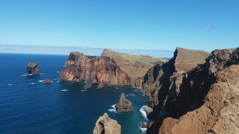 From Funchal: East Tour Madeira 4x4 Jipe Tour Santana Houses - Off-Road Excursion at Lombo Galego