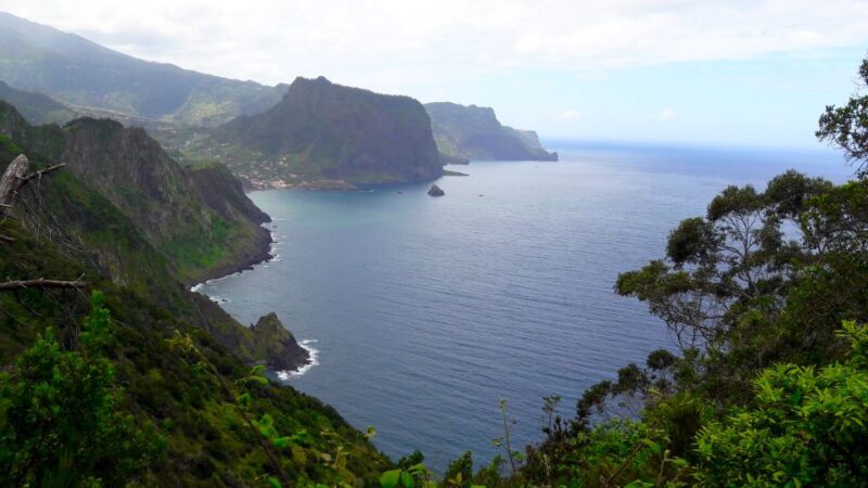 From Funchal: Machico to Porto da Cruz Larano Cliff Hike - The Larano Cliff: Spectacular Ocean Vistas