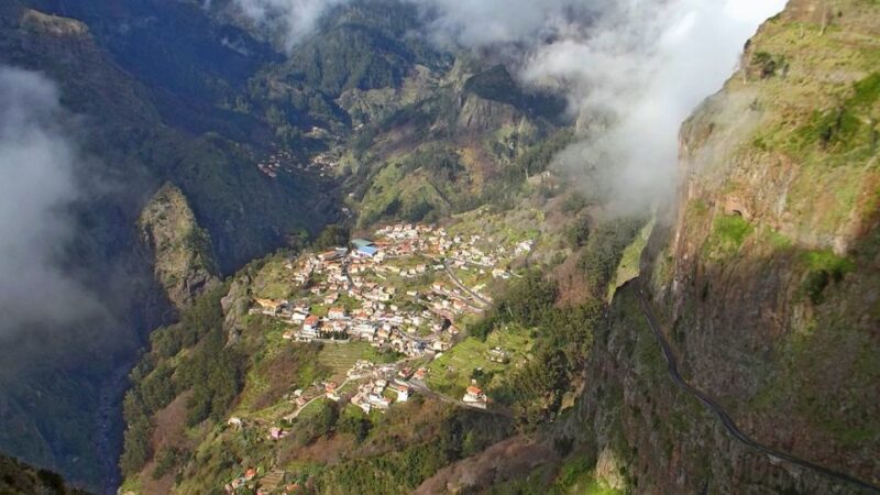 From Funchal: Nuns Valley, Monte and Sleigh Ride Tour - Monte and the Famous Toboggan Ride