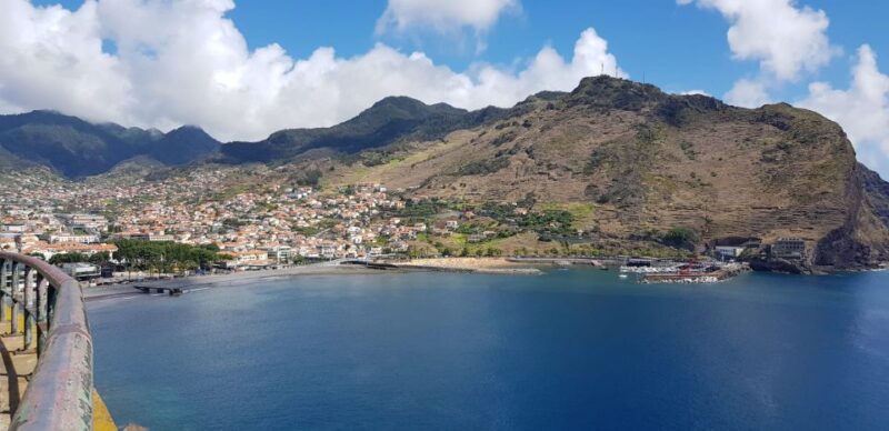From Funchal: Santana and Pico do Areeiro East Island Tour - Santana’s Colorful Houses and Cultural Charm