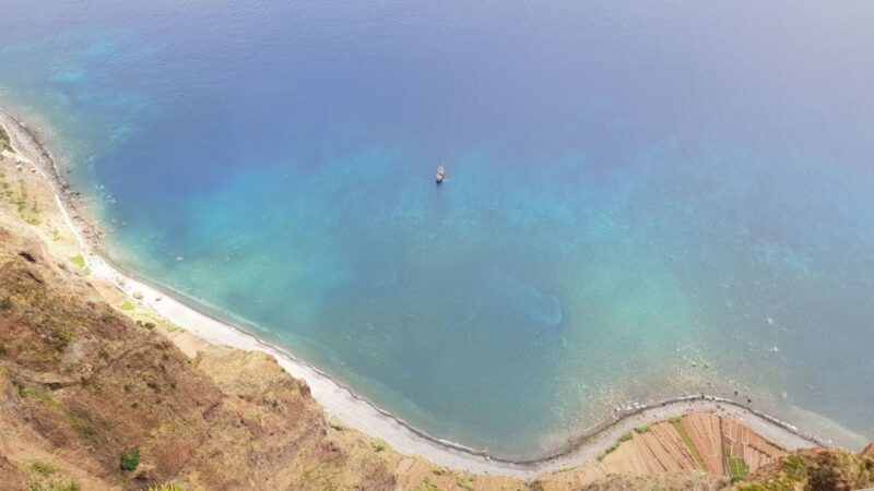 From Funchal: Tuk Tuk Tour to Camara de Lobos and Cabo Girao - Visiting Câmara de Lobos: The Charming Fishing Village
