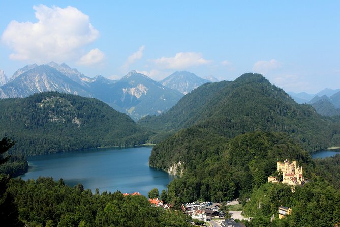 From Füssen: Neuschwanstein, Linderhof, and More Private Tour - The Experience of a Personal Guide and Small Group