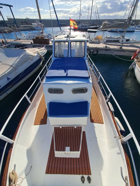 From Garrucha: Mojácar, Vera Boat Cruise Guide Tour - The Personal Touch of the Guide and Skipper